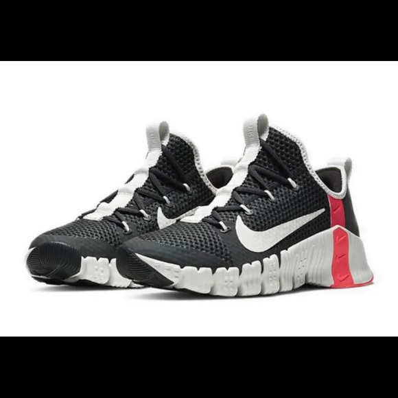 Nike Free Metcon 3 Dark Smoke Grey/Spruce Aura Training CJ0861-060 Men's Sizes - Picture 1 of 9